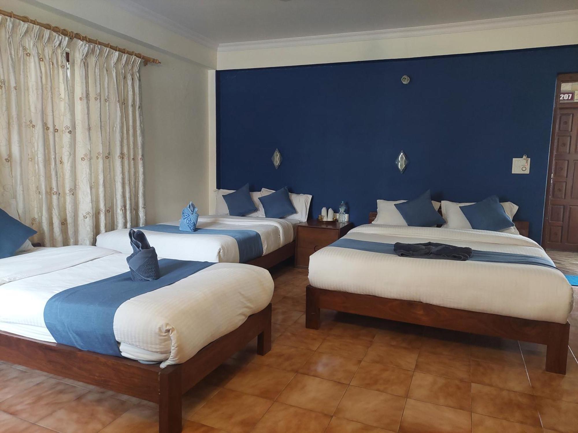 Blue Planet Lodge & Restaurant Pokhara Exterior photo